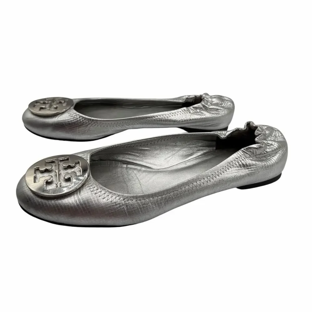 Tory Burch Reva Flats Silver Metallic‎ Leather Logo Medallion Shoes Size 10 Y2K
